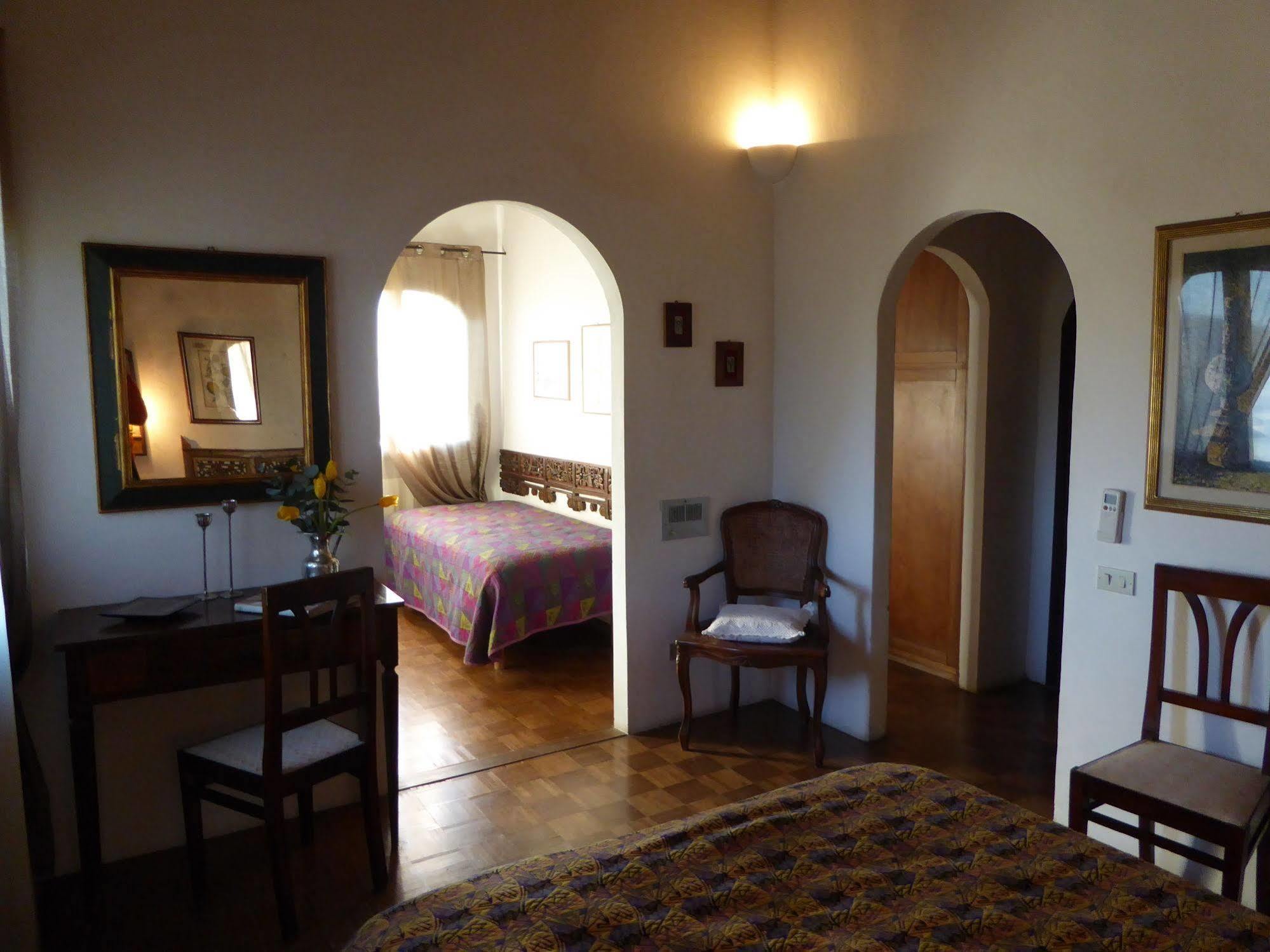 Bed Breakfast La Paggeria Trespiano エクステリア 写真